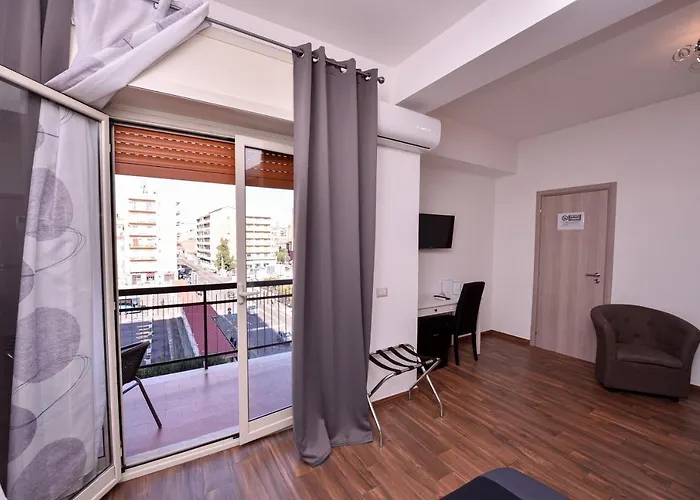 住宿加早餐酒店 Symposium