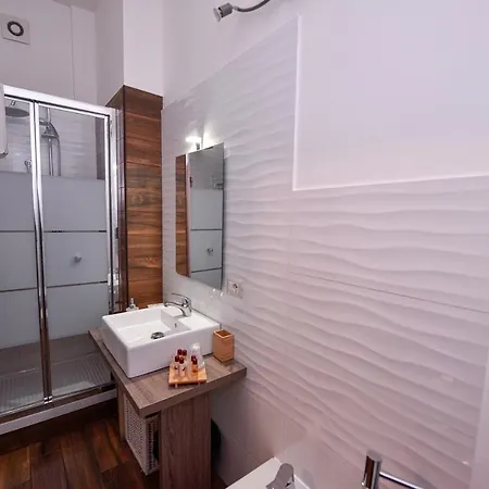 Symposium Bed & Breakfast