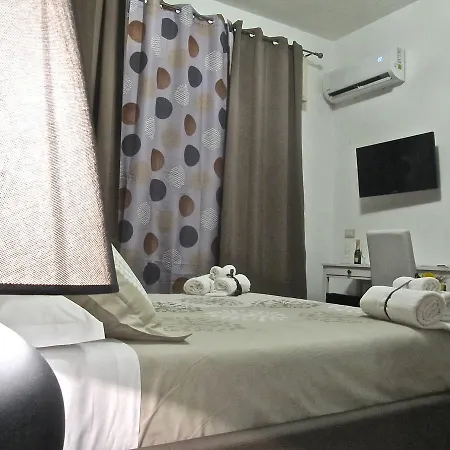 Bed & Breakfast Symposium 4*