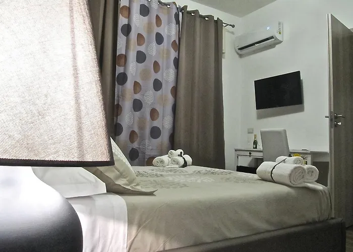 Bed and Breakfast Symposium 4*